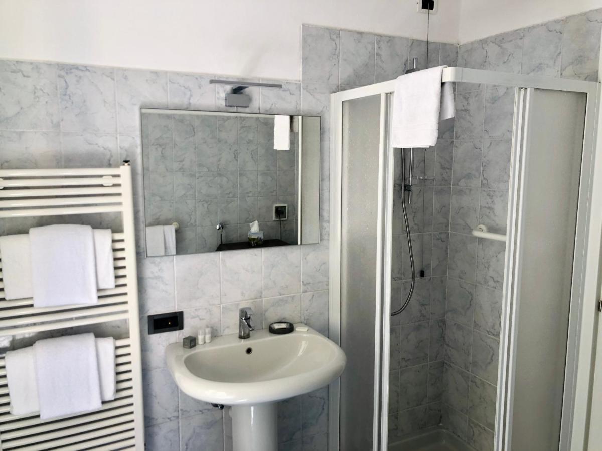 Le Campane Studio Apartment Белладжо Екстер'єр фото